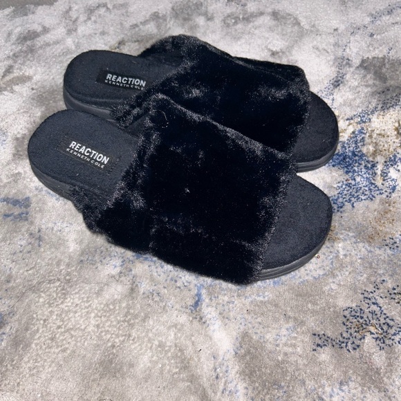 Kenneth Cole Reaction Shoes - Dearfoams Women's Molded Footbed Slide Slippers